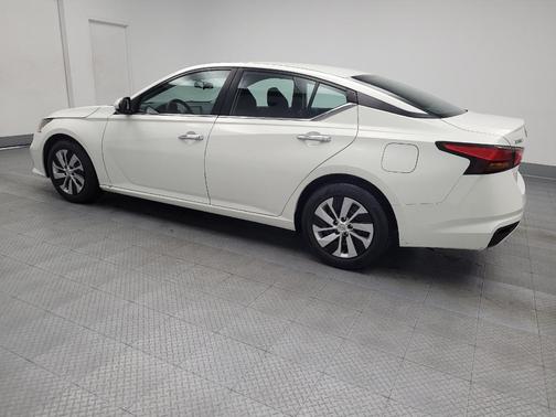 2022 Nissan Altima S FWD