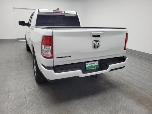 Bright White Clearcoat 2021 RAM 1500 Big Horn/Lone Star