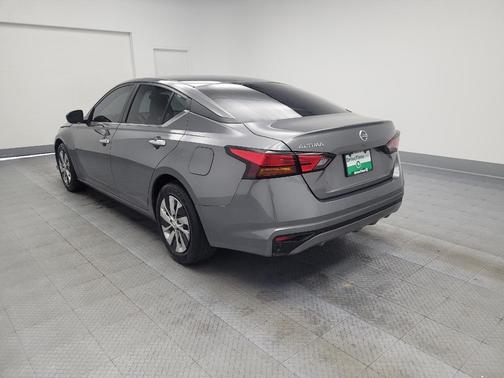 2022 Nissan Altima S FWD
