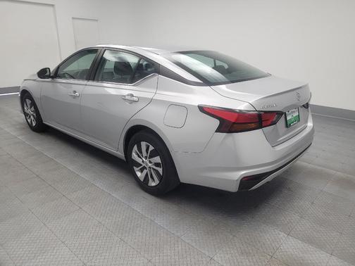 2022 Nissan Altima S FWD