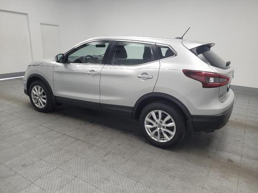 Brilliant Silver Metallic 2021 Nissan Rogue Sport S