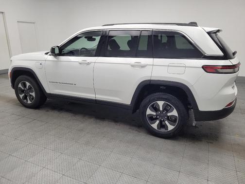 Bright White Clearcoat 2022 Jeep Grand Cherokee 4xe Base