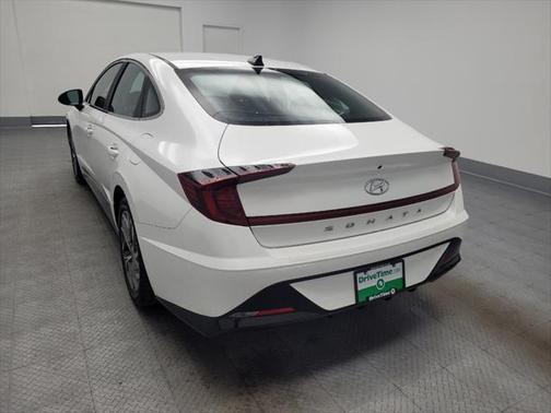 2022 Hyundai SONATA SEL