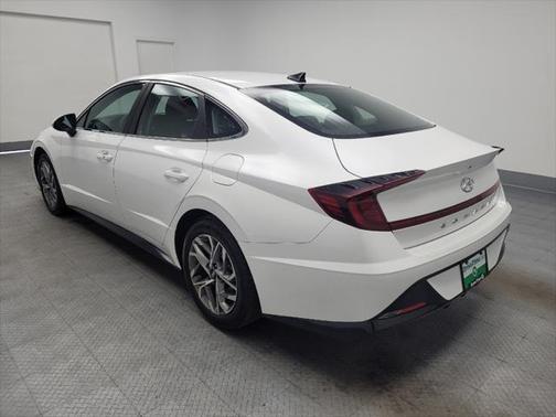 2022 Hyundai SONATA SEL