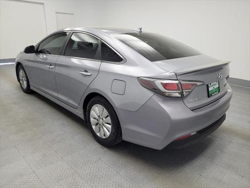 2016 Hyundai SONATA Hybrid SE