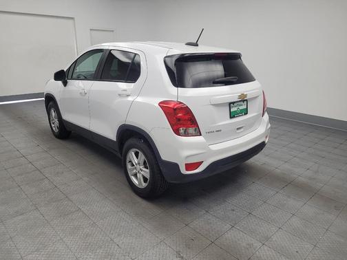 White 2022 Chevrolet Trax LS