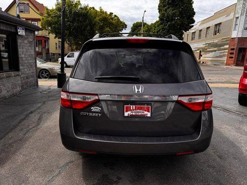 Gray 2012 Honda Odyssey EX-L