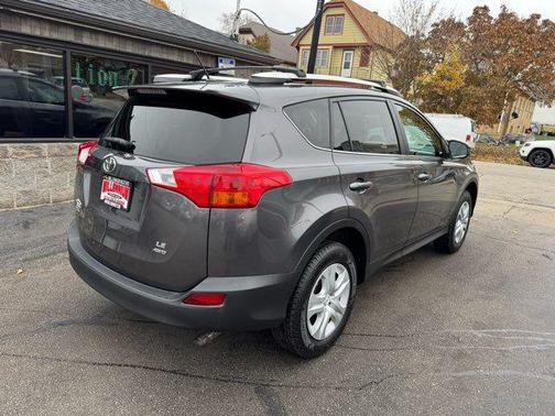 2014 Toyota RAV4 LE