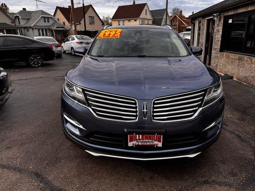 Blue 2018 Lincoln MKC Select