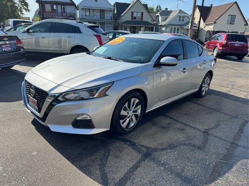 2020 Nissan Altima S FWD