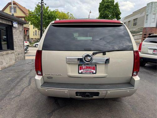 2007 Cadillac Escalade Base