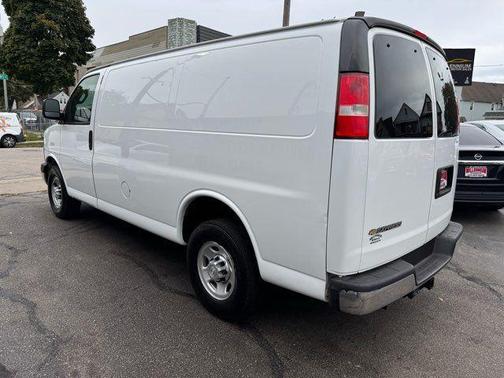 2017 Chevrolet Express 2500 Work Van