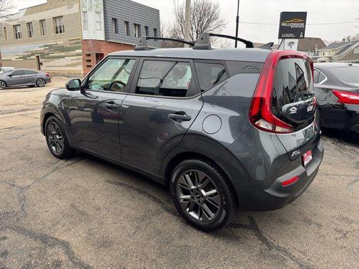 2022 Kia Soul EX
