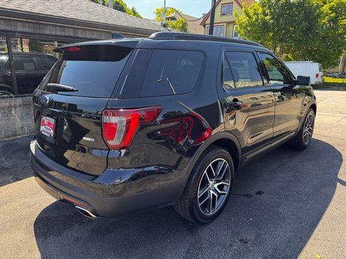 Black 2016 Ford Explorer Sport