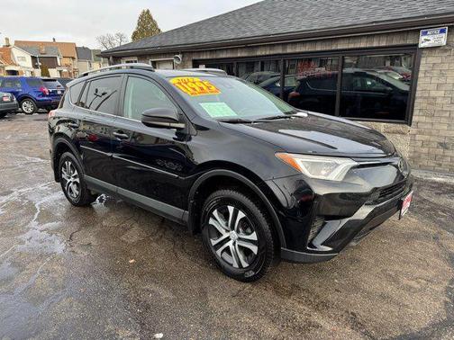 2017 Toyota RAV4 LE