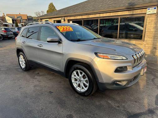 Billet Silver Metallic Clearcoat 2017 Jeep Cherokee Latitude