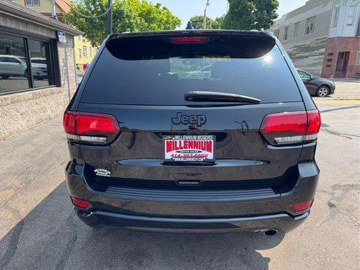 2018 Jeep Grand Cherokee Altitude