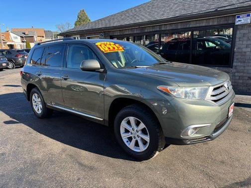 2013 Toyota Highlander SE