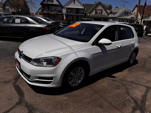 Pure White 2015 Volkswagen Golf Auto TSI S