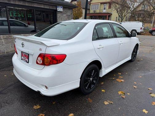 2009 Toyota Corolla S