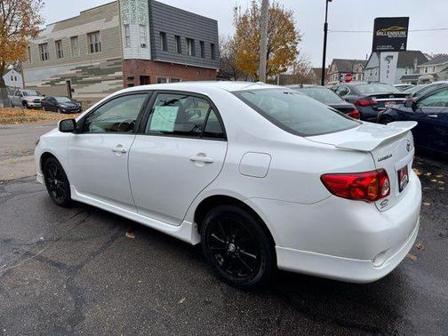 2009 Toyota Corolla S