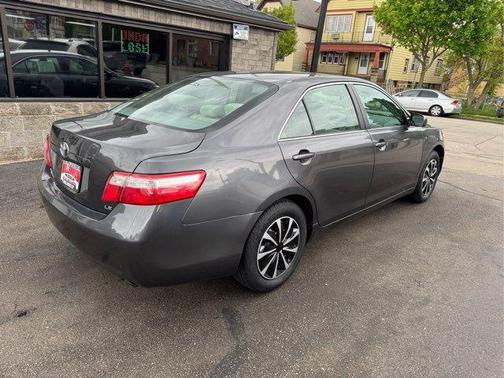 2009 Toyota Camry LE