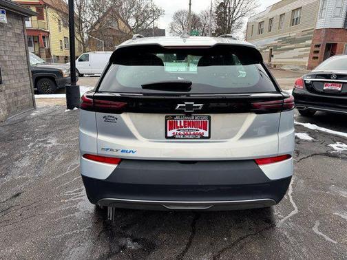 2023 Chevrolet Bolt EUV FWD LT