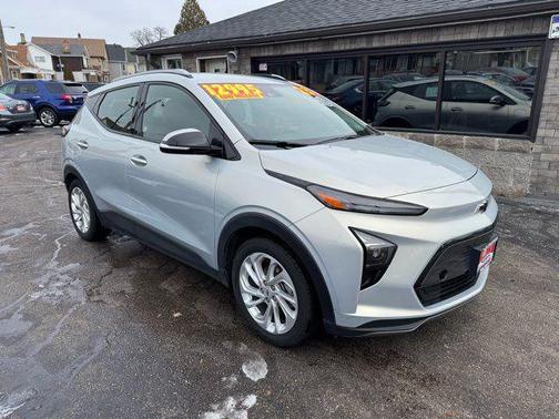 2023 Chevrolet Bolt EUV FWD LT