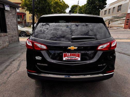 Black 2021 Chevrolet Equinox 1LT