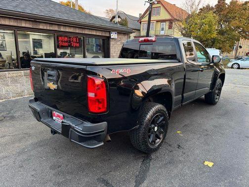 2017 Chevrolet Colorado LT
