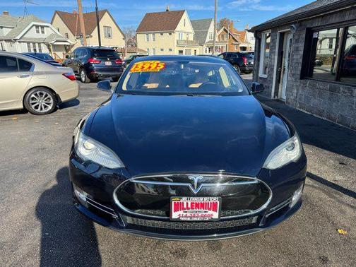 2013 Tesla Model S Performance