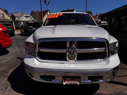 White 2013 RAM 1500 SLT