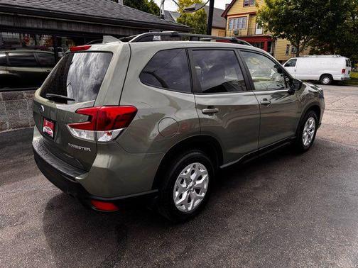 Green 2019 Subaru Forester Base