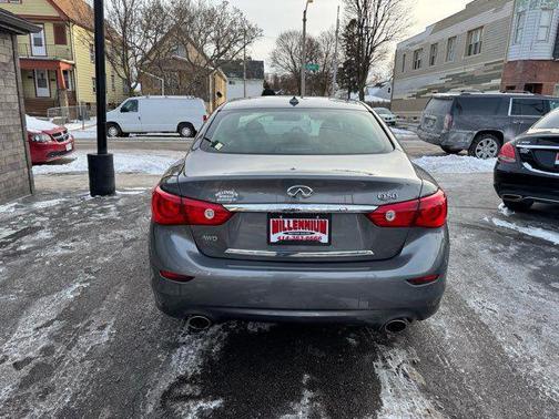 2015 INFINITI Q50 Premium