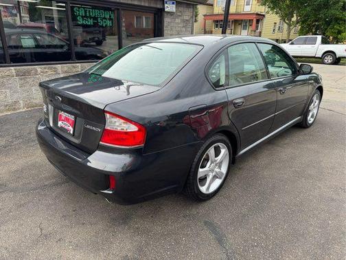 2009 Subaru Legacy Base