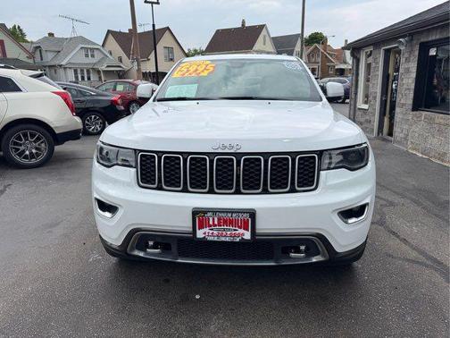 2018 Jeep Grand Cherokee Sterling Edition
