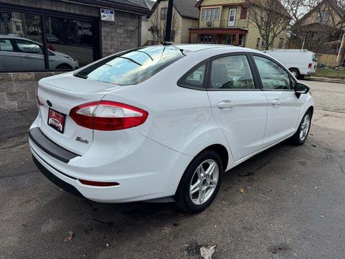 White 2019 Ford Fiesta SE