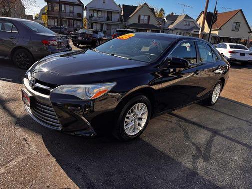 Black 2016 Toyota Camry LE