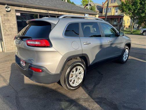 2016 Jeep Cherokee Latitude