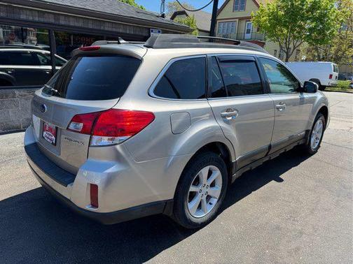 2014 Subaru Outback 2.5i Premium