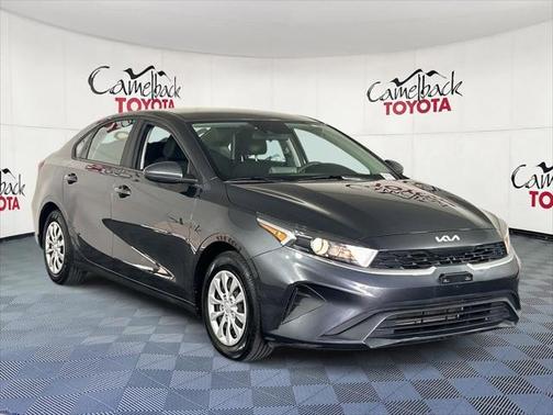 2022 Kia Forte FE