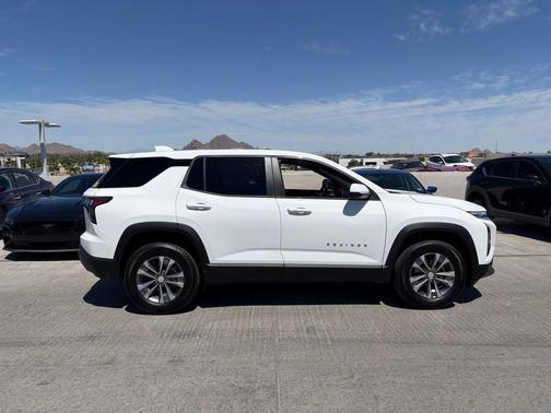Summit White 2026 Chevrolet Equinox 1LT