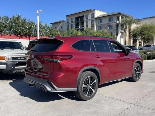 2021 Toyota Highlander XSE