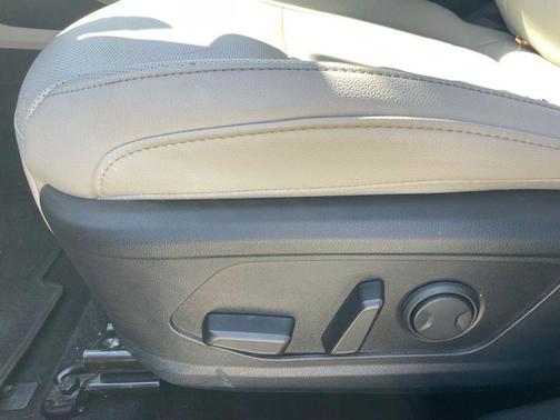 Phantom Black 2023 Hyundai TUCSON SEL