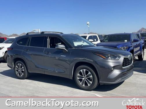 2021 Toyota Highlander Hybrid XLE