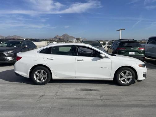 2023 Chevrolet Malibu FWD 1LT