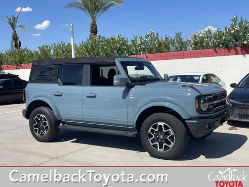 2023 Ford Bronco Outer Banks