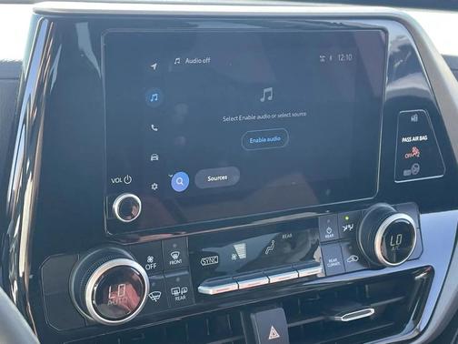 2025 Toyota Highlander LE