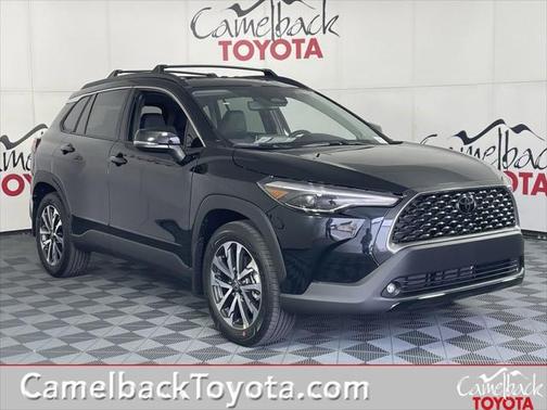 2025 Toyota Corolla Cross XLE