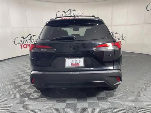2025 Toyota Corolla Cross XLE